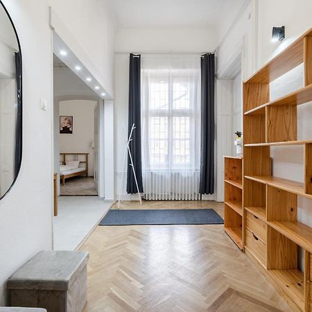 Setting Sun Apartment Budapest Exterior foto